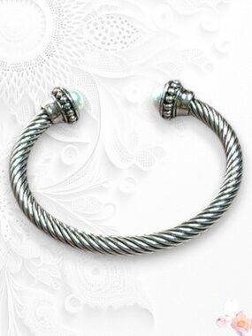 Vintage Estate Cable Cuff Bangle Bracelet Faux Pearl Silver Tone Unsigned